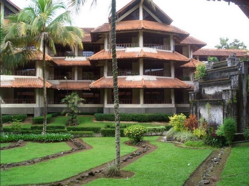 Hotel Pusako Bukittinggi Exterior photo